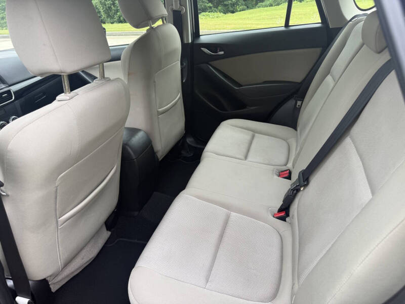 2016 Mazda CX-5 Sport