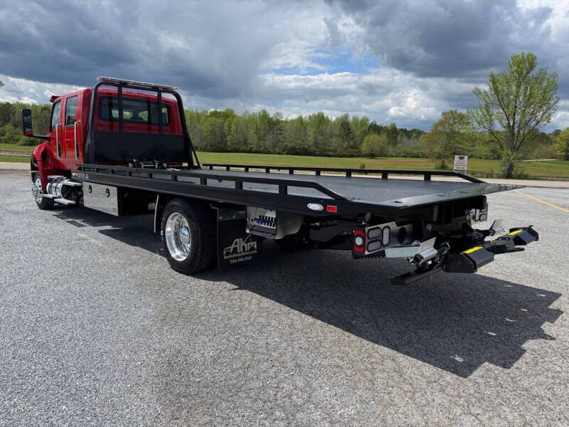 2025 International MV607