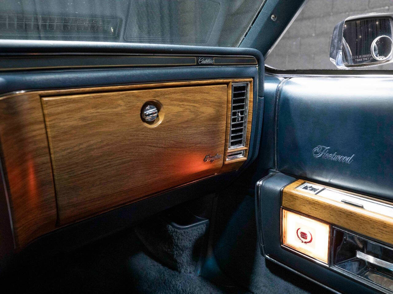 1985 Cadillac Fleetwood Brougham 43