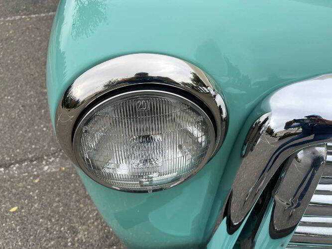 1953 GMC Suburban