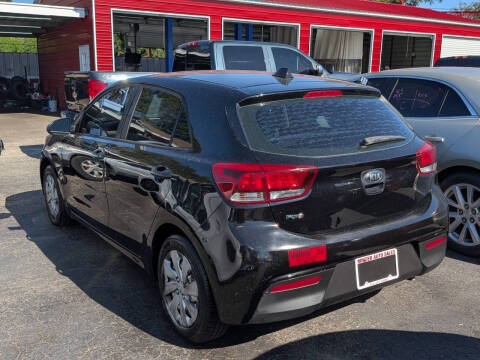 2018 Kia Rio 5-Door