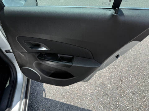 2011 Chevrolet Cruze LT Fleet