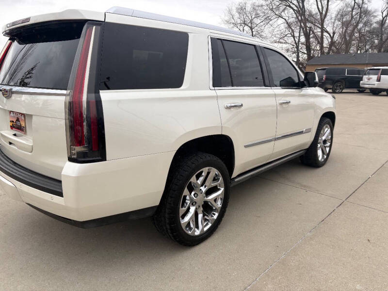 2015 Cadillac Escalade Premium