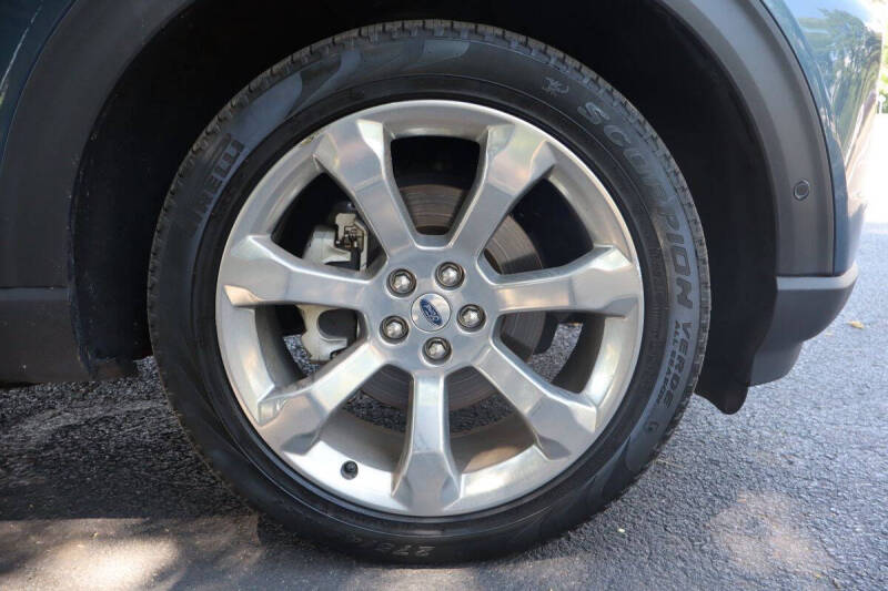 2020 Ford Explorer Platinum