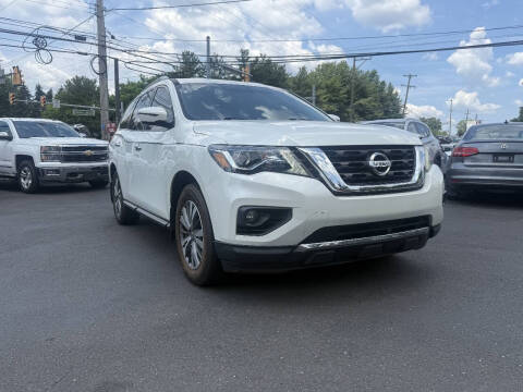 2017 Nissan Pathfinder SV