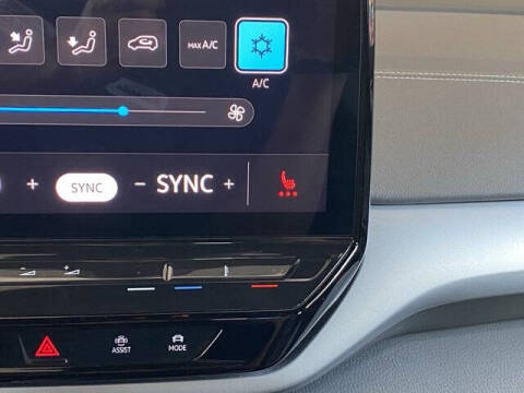 2023 Volkswagen ID.4 Pro