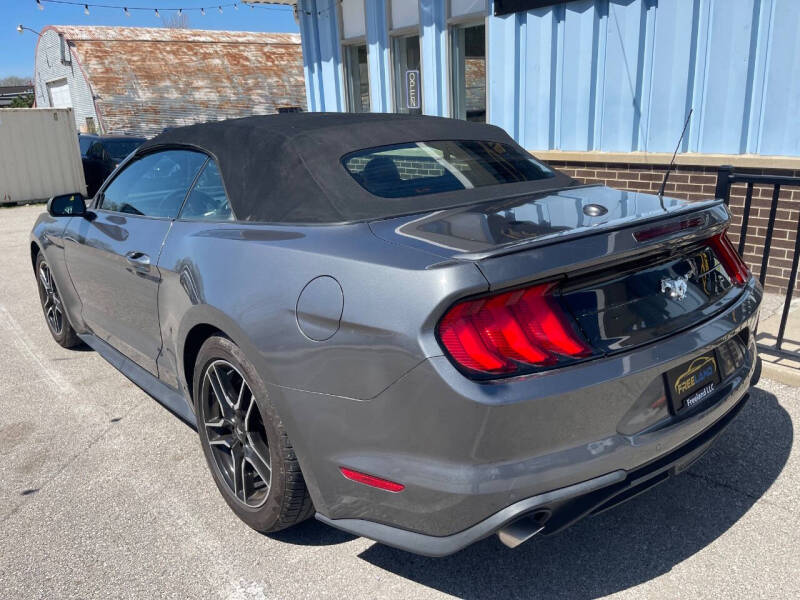2023 Ford Mustang EcoBoost