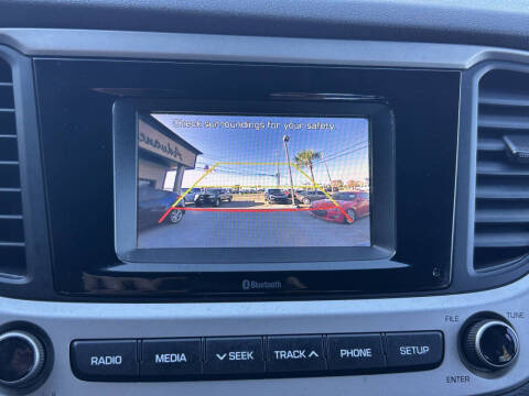 2019 Hyundai Accent SE