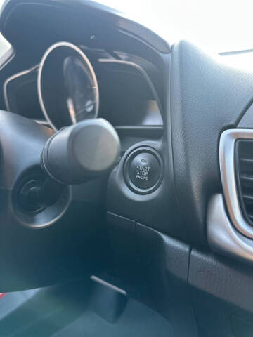 2017 Mazda MAZDA3 Touring