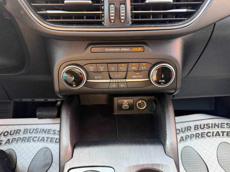2025 Ford Escape Active