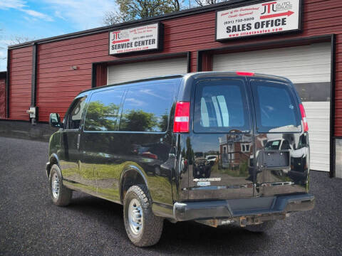 2020 Chevrolet Express 2500
