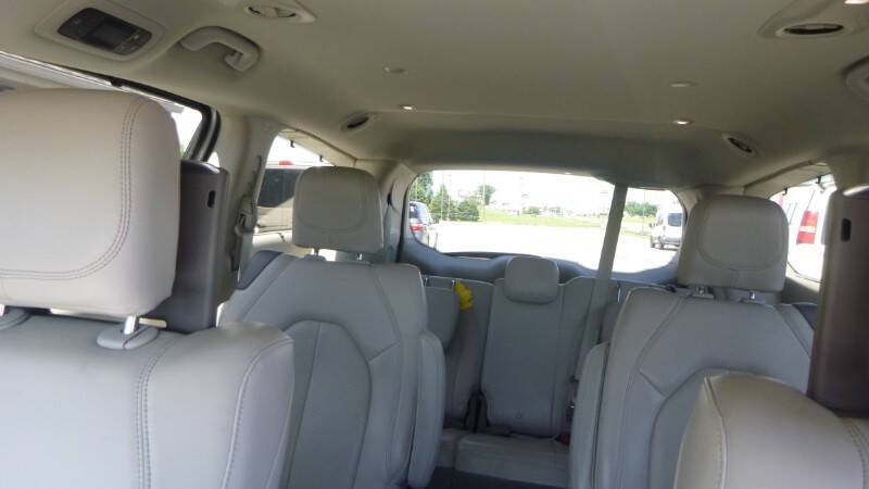 2020 Chrysler Pacifica Touring L Plus