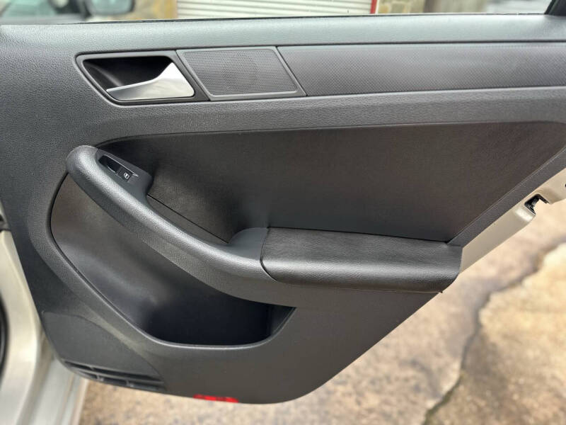 2012 Volkswagen Jetta