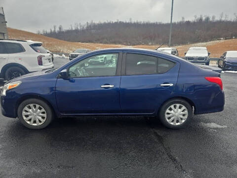 2019 Nissan Versa