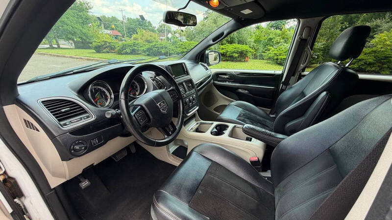 2017 Dodge Grand Caravan SXT