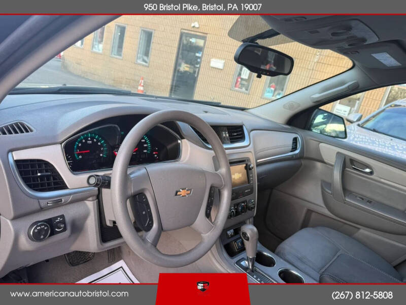 2017 Chevrolet Traverse LS