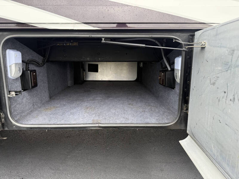 2016 Tiffin Allegro Open Road RED 33AA