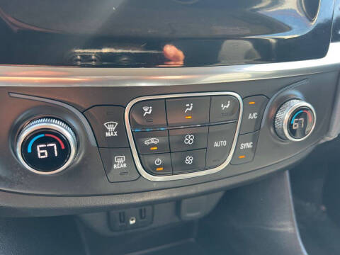 2020 Chevrolet Traverse LT Cloth