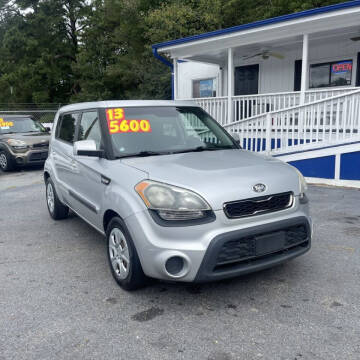 2013 Kia Soul for sale at Auto Bella Inc. in Clayton NC