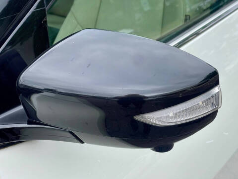 2017 Nissan Maxima Platinum