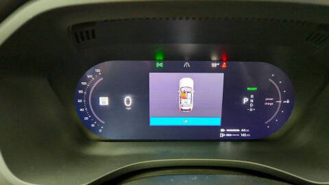 2025 Volvo XC60 T8 Plus Dark Theme
