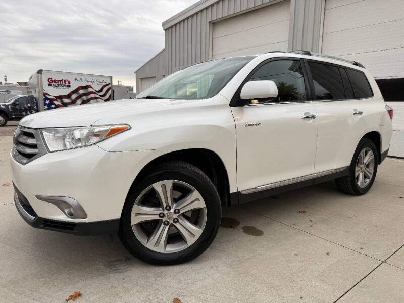 2013 Toyota Highlander Limited's photo
