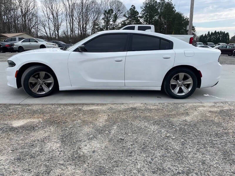 2017 Dodge Charger SXT