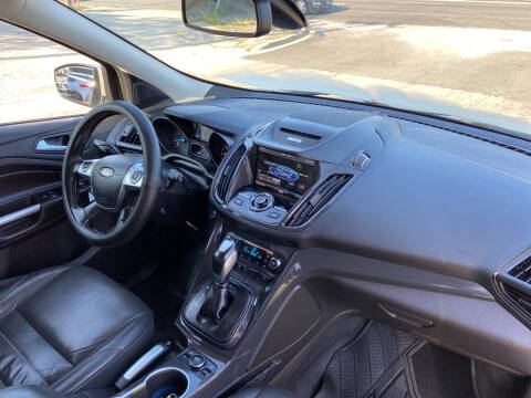 2015 Ford Escape Titanium