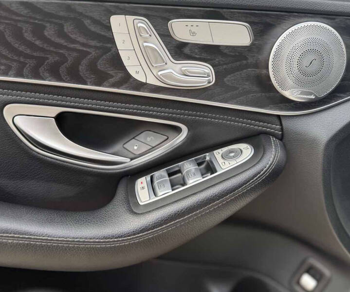 2015 Mercedes-Benz C-Class C 300 4MATIC