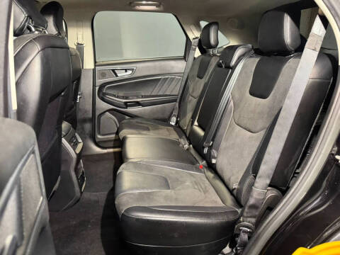 2016 Ford Edge Sport