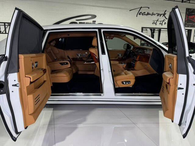 2018 Rolls-Royce Phantom EWB