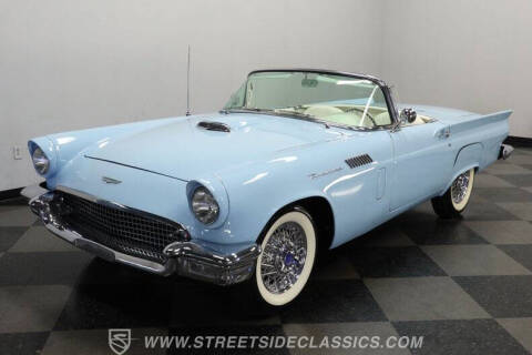 1957 Ford Thunderbird