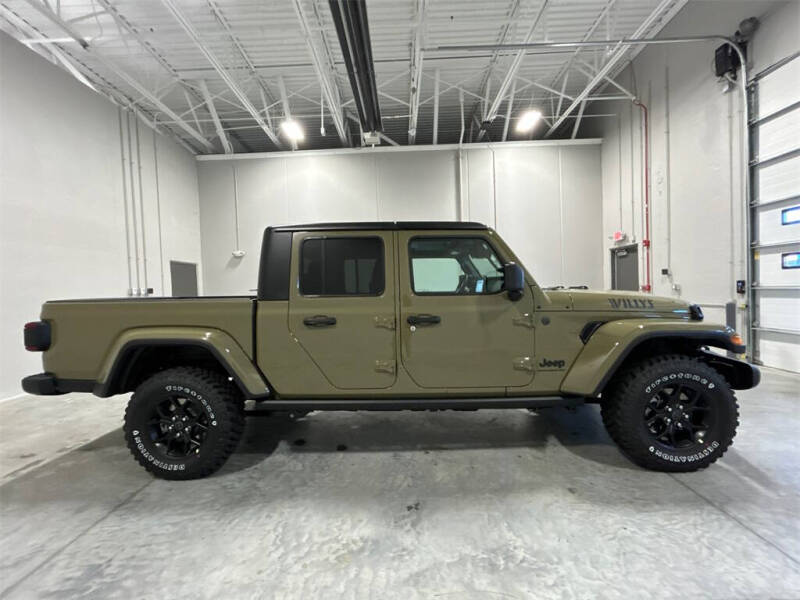 2026 Jeep Gladiator Willys
