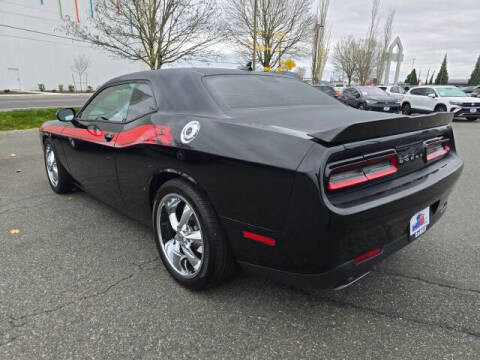 2015 Dodge Challenger R/T Plus