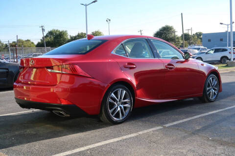 2019 Lexus IS 300