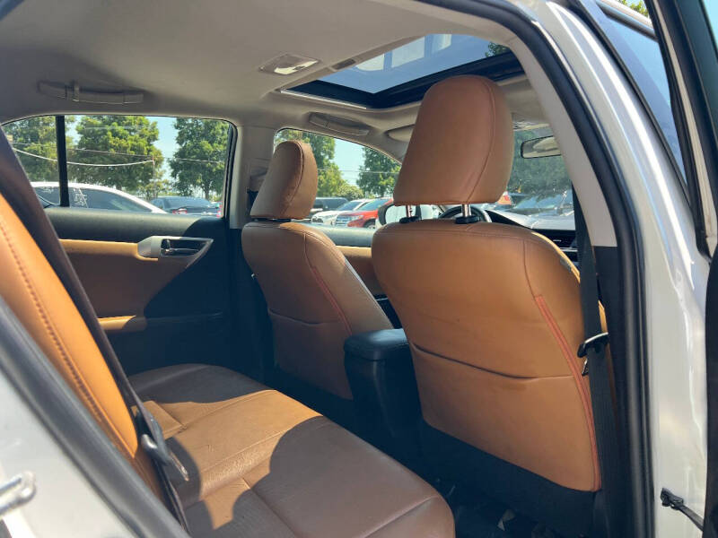 2013 Lexus CT 200h