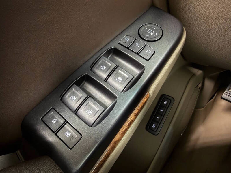 2015 Chevrolet Suburban LTZ