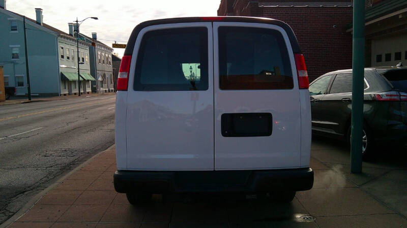 2020 Chevrolet Express 2500