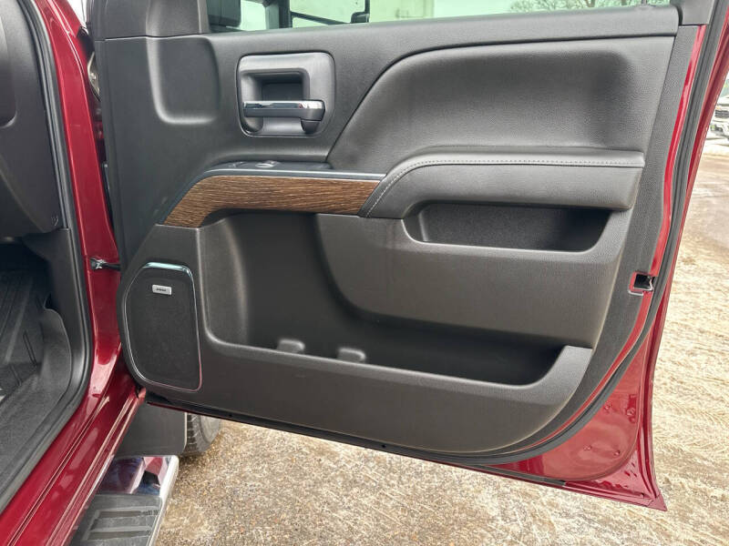 2017 GMC Sierra 2500HD Denali