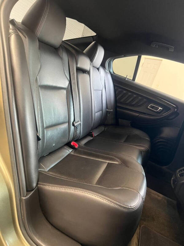 2013 Ford Taurus Limited