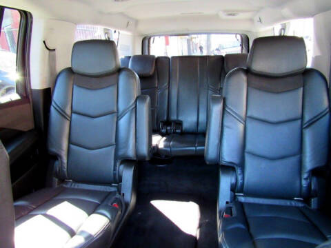 2018 Cadillac Escalade ESV Luxury