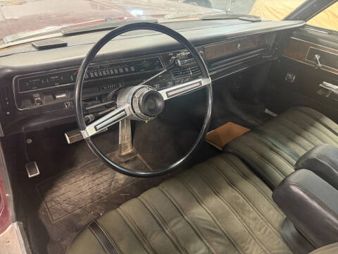 1968 Chrysler New Yorker