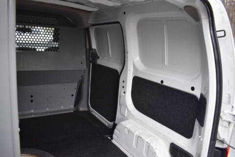 2017 Nissan NV200 SV