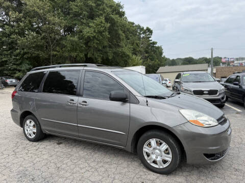 2005 Toyota Sienna CE 7 Passenger