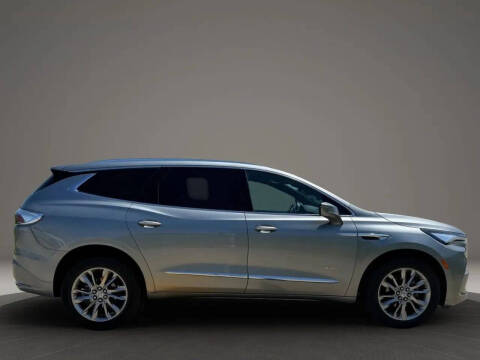 2023 Buick Enclave Avenir