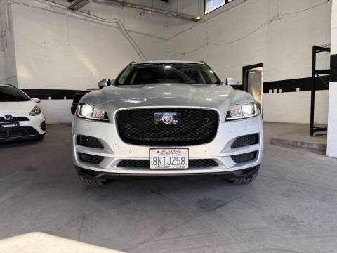 2020 Jaguar F-PACE 25t Premium