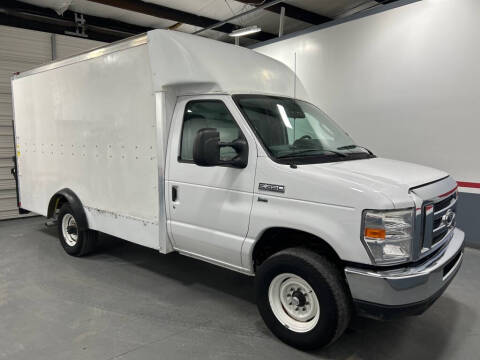 2017 Ford E-Series