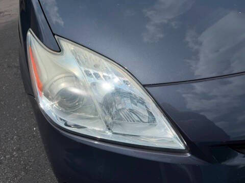 2014 Toyota Prius Two