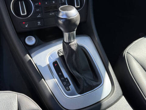 2017 Audi Q3 2.0T Premium Plus