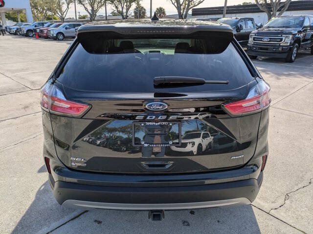 2022 Ford Edge SEL